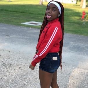 Meet your Posher, Ednijaha